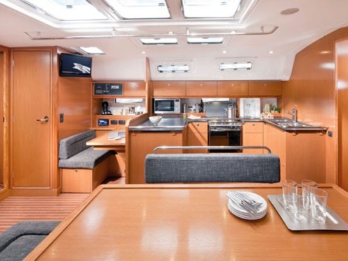 Bavaria Cruiser 50 vitorlás bérlés,  Adria,  luxusnyaralás,  yacht bérlés