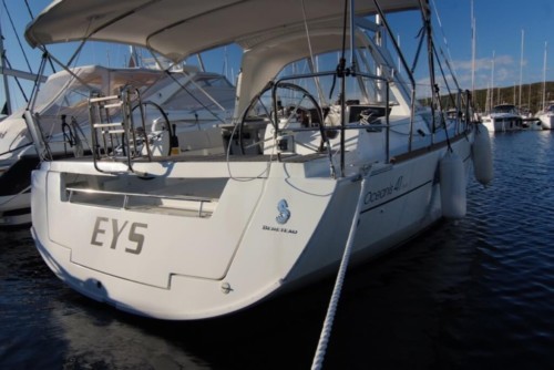 Oceanis 41 Adria,  yacht bérlés,  hajóbérlés Horvátország,  vitorlás bérlés