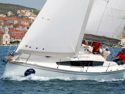 Delphia 31 Adria,  luxusnyaralás,  yacht bérlés,  Adriai tenger