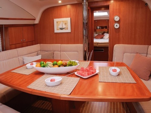Elan 434 Impression luxusnyaralás,  hajóbérlés Horvátország,  vitorlás bérlés,  Adriai tenger