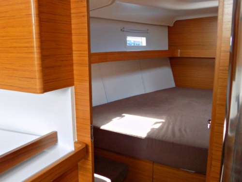 Elan 50 Impression hajóbérlés,  luxusnyaralás,  yacht bérlés,  hajóbérlés Adria