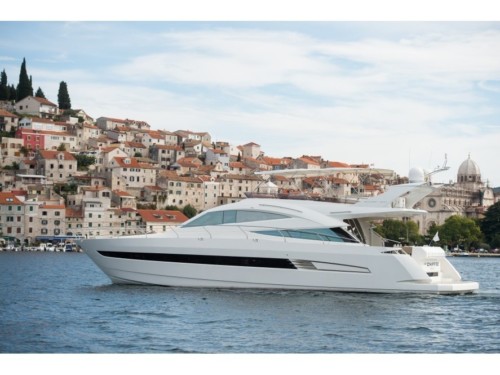 Galeon 640 Fly hajó ,  luxusnyaralás,  hajóbérlés Horvátország,  Adriai tenger