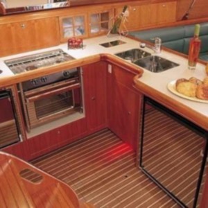 Hunter 426 luxusnyaralás,  yacht bérlés,  hajóbérlés Adria,  Adriai tenger