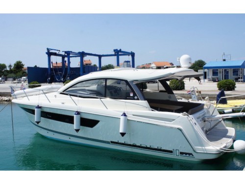 Leader 10 motoros hajó bérlés,  Horvátország,  hajóbérlés,  luxusnyaralás