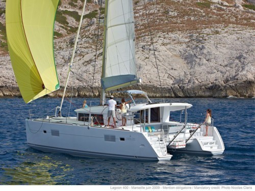 Lagoon 400 S2 luxusnyaralás,  Horvátország hajóbérlés,  hajóbérlés Adria,  Adriai tenger