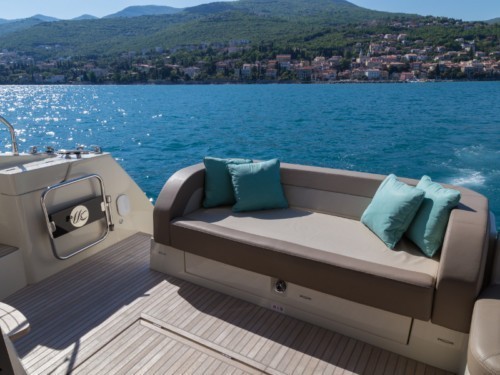 Monte Carlo 5 hajó bérlés Horvátországban,  luxusnyaralás,  hajó bérlés,  Adriai tenger