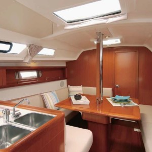 Oceanis 34 vitorlás ,  luxusnyaralás,  yacht bérlés,  Adriai tenger
