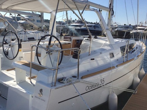 Oceanis 35 vitorlás ,  yacht bérlés,  vitorlás bérlés,  Adriai tenger