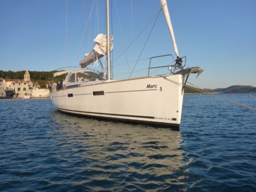 Oceanis 45 vitorlás ,  Horvátország,  luxusnyaralás,  hajóbérlés Horvátország