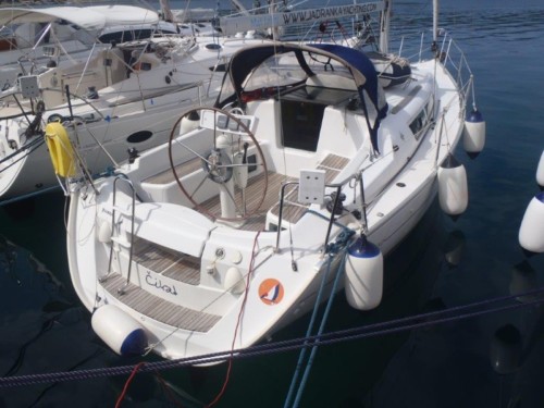 Sun Odyssey 32 i vitorlás bérlés,  hajóbérlés az Adrián,  Horvátország,  Adria