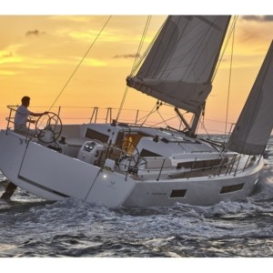 Sun Odyssey 440 vitorlás ,  vitorlás bérlés Horvátországban,  hajóbérlés az Adrián,  luxusnyaralás
