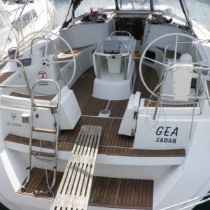 Sun Odyssey 44 i vitorlás ,  luxusnyaralás,  hajóbérlés Horvátország,  vitorlás bérlés