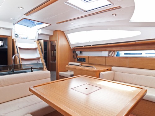 Sun Odyssey 45DS luxusnyaralás,  yacht bérlés,  hajóbérlés Adria,  vitorlás bérlés